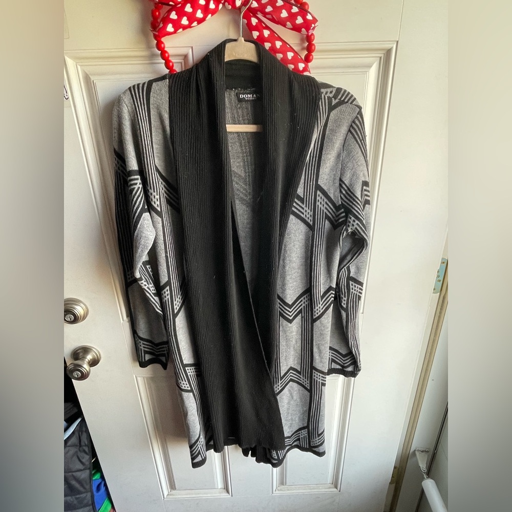 Elegant Black and Gray Women's Cardigan